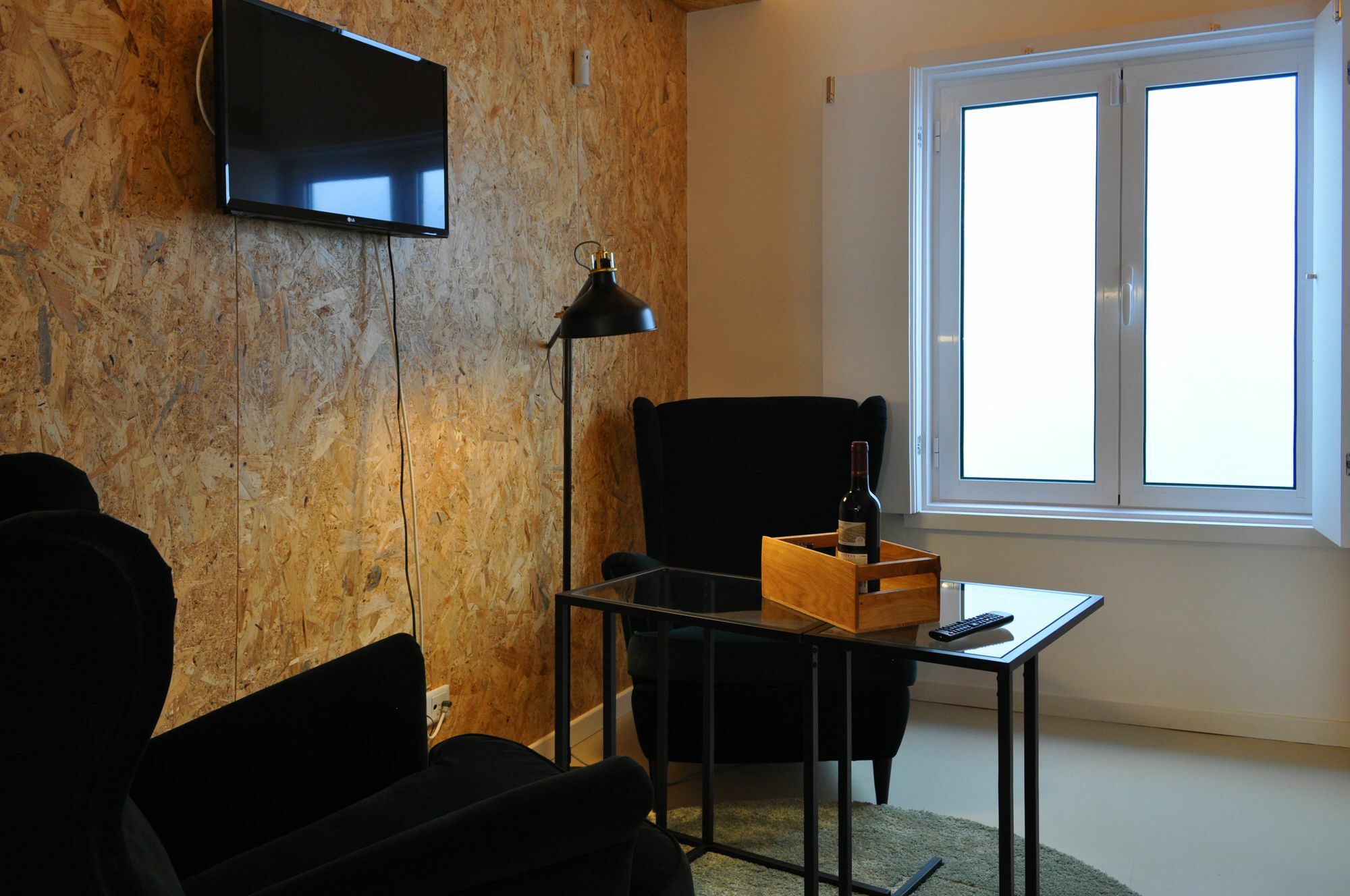 Apartment Friendly Border Design Lisbon